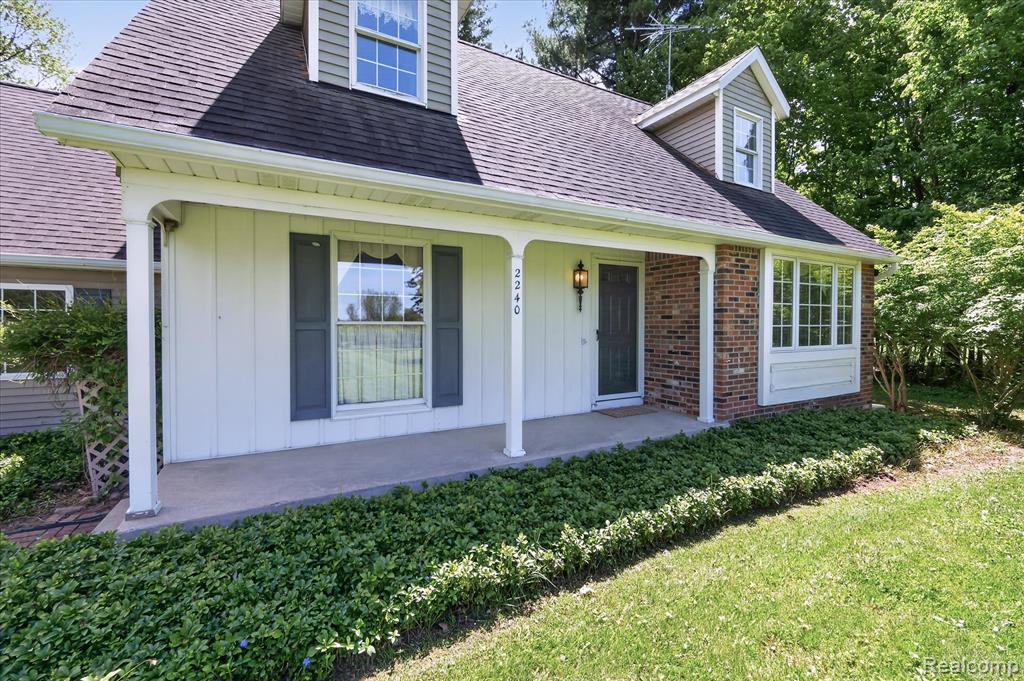 2240 Peppermill Road, Lapeer, MI 48446 — Photo 2