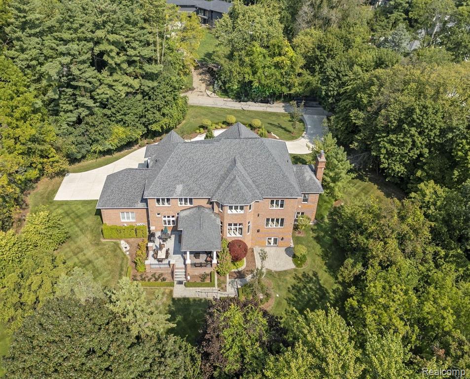 810 HIGHWOOD Drive, Bloomfield Hills, MI 48304 — Photo 46