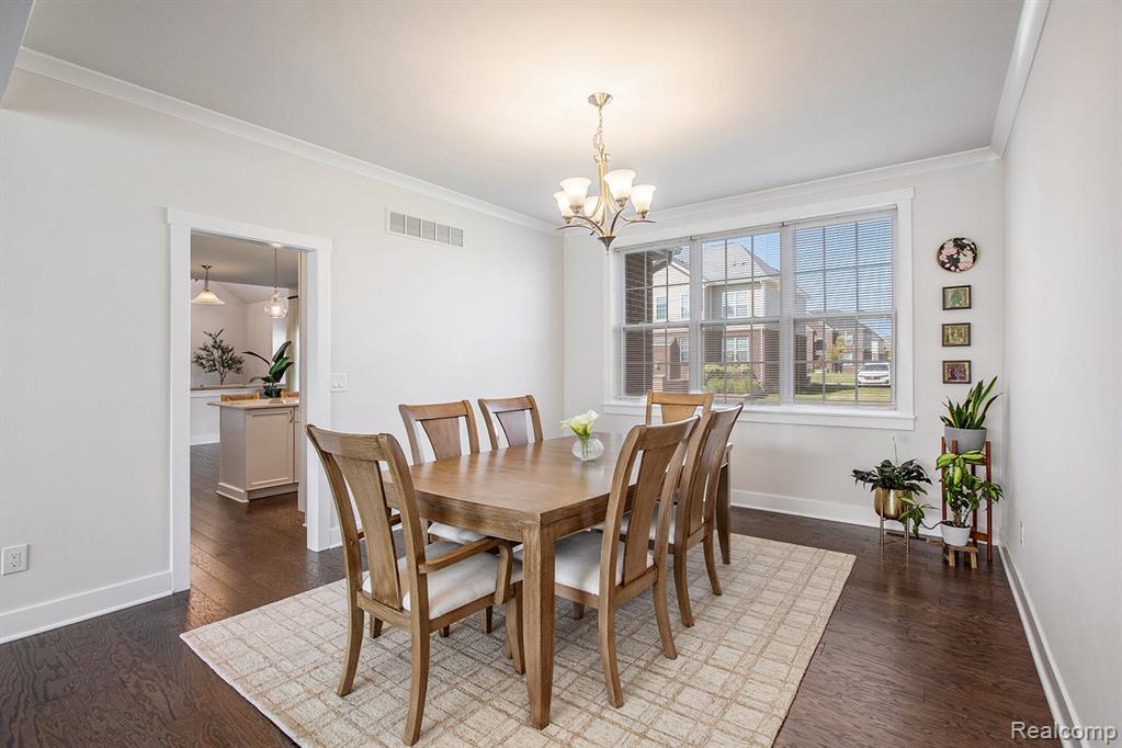 51026 Meadowlands, Canton, MI 48188 — Photo 5