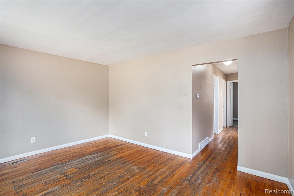 998 Dewey Street, Pontiac, MI 48340 — Photo 4