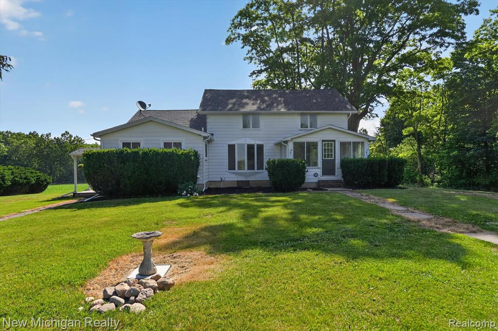 11374 Lahring Road, Byron, MI 48418 — Photo 2