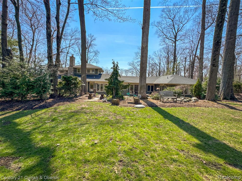 6130-Idlewyle-Rd-Bloomfield-Hills-Mi-24.jpg