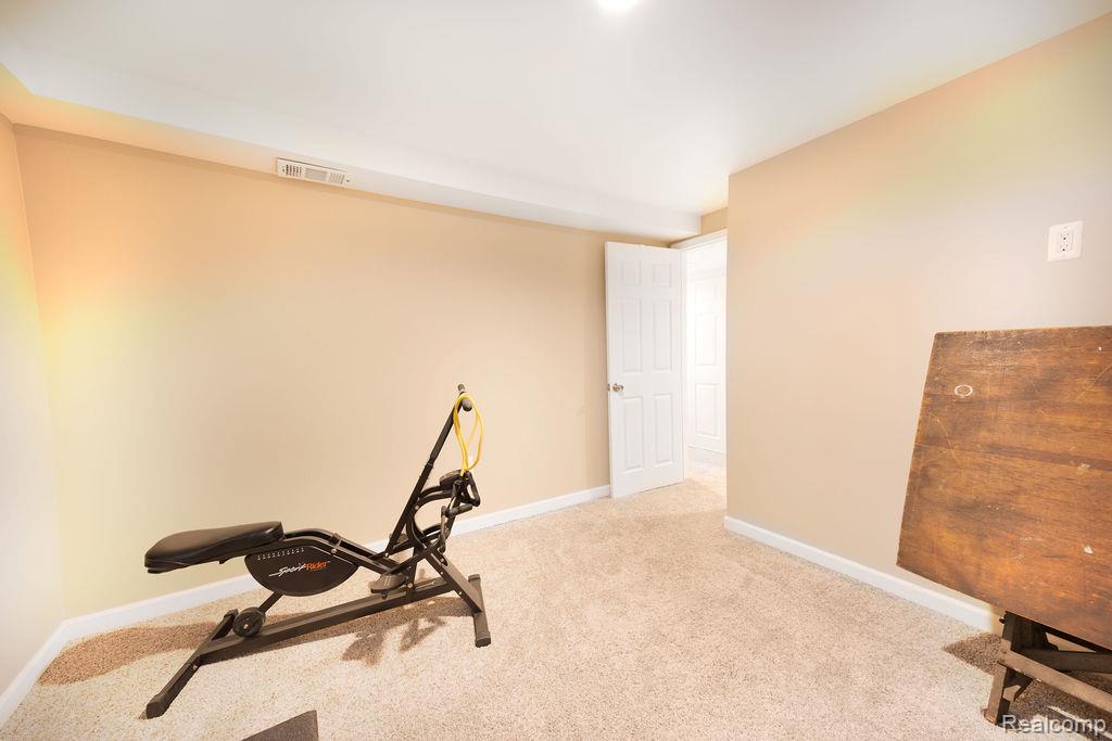7108 Green Farm Road, West Bloomfield, MI — Photo 31