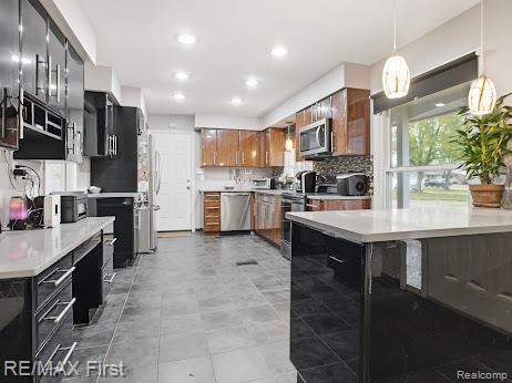 31112 Pickwick Lane, Beverly Hills, MI 48025 — Photo 18