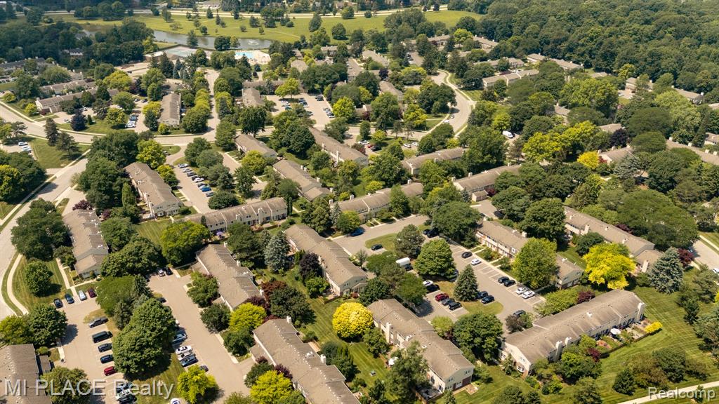 1599 Brentwood Drive, Troy, MI 48098 — Photo 54