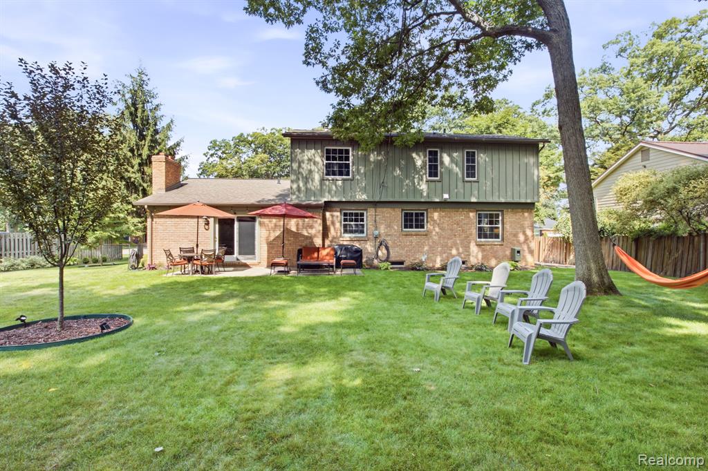 3034 Monticello Drive, Port Huron, MI 48060 — Photo 3