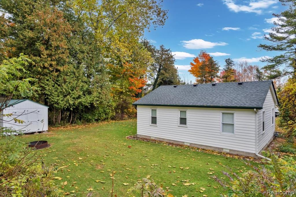 5036 Lakeshore Road, Lexington, MI 48450 — Photo 5