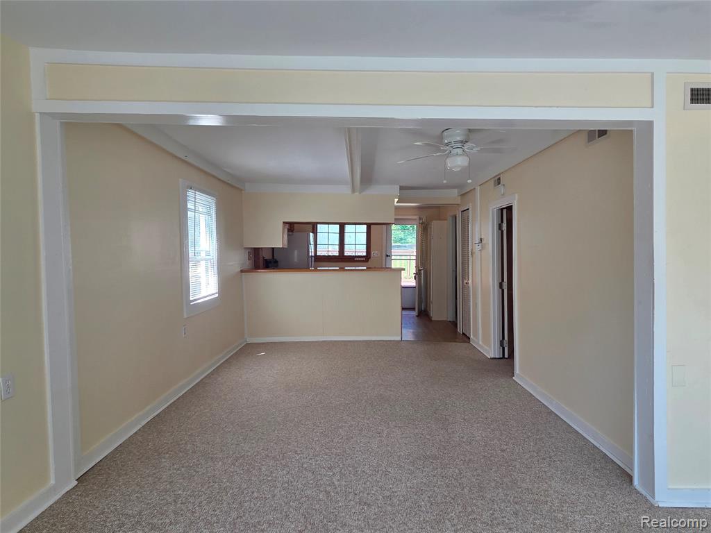 6316 Oakdale Drive, Brighton, MI 48116 — Photo 12