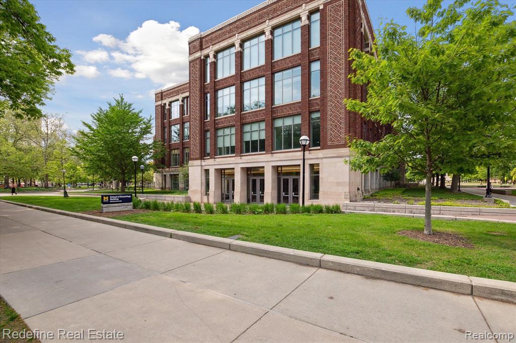 555 E William Street, 14A, Ann Arbor, MI 48104 — Photo 32