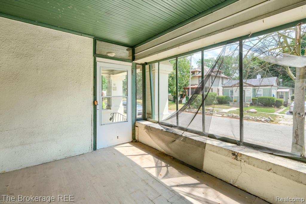 617 E 3rd Street, Flint, MI 48503 — Photo 5