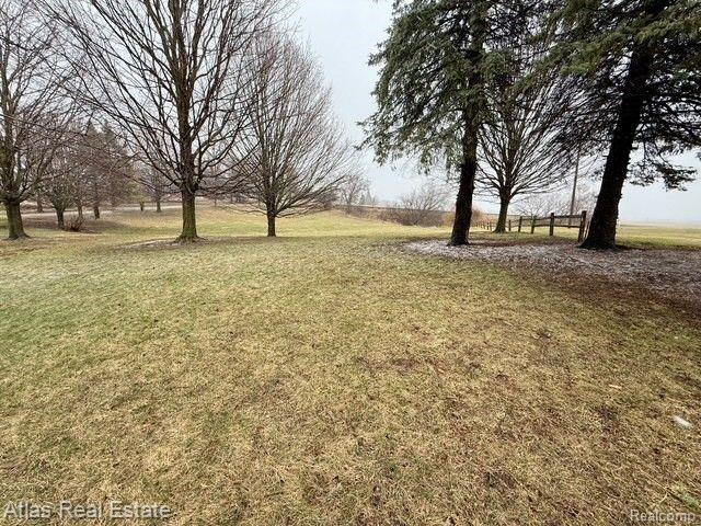 9010 GALE Road, Goodrich Vlg, MI — Photo 8