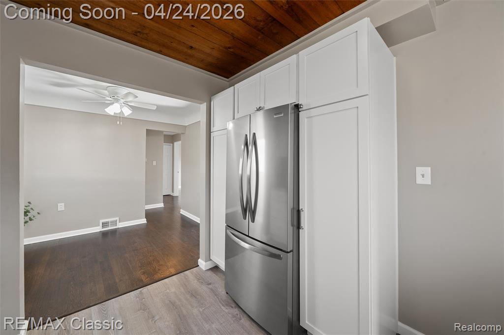 6647 Arcola Street, Garden City, MI — Photo 11