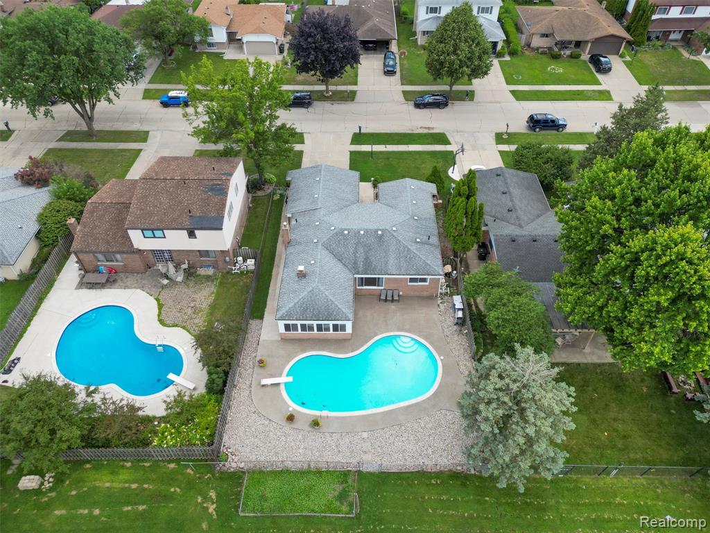 4971 Chadbourne Drive, Sterling Heights, MI 48310 — Photo 50