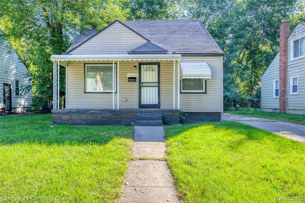 18980 Greydale Avenue, Detroit, MI 48219