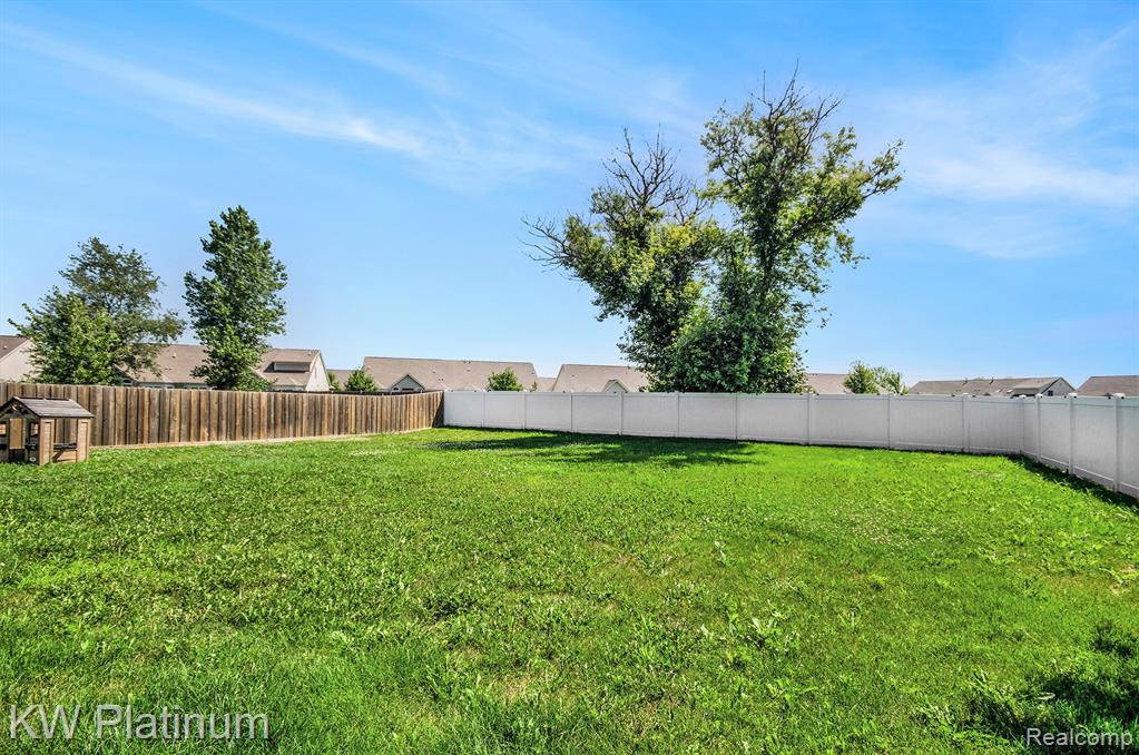 52800 Card Road, Macomb, MI 48042 — Photo 28