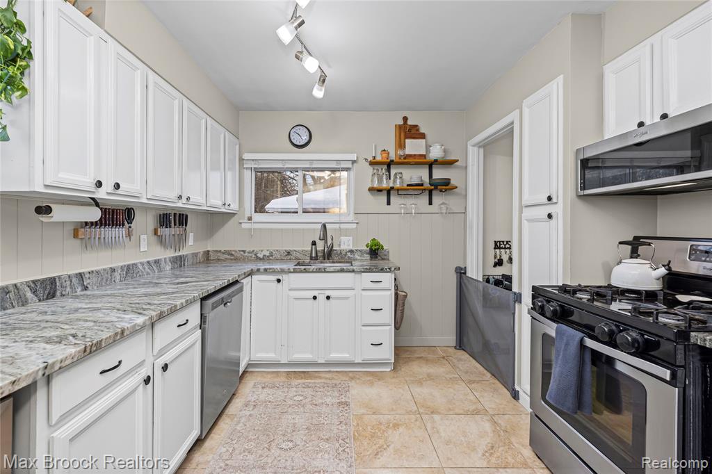 603 N Wilson Avenue, Royal Oak, MI 48067 — Photo 14