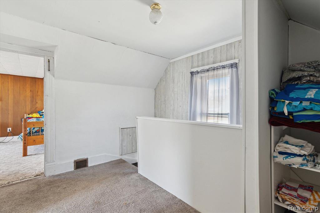 701 N SAGINAW Street, Durand, MI 48429 — Photo 35