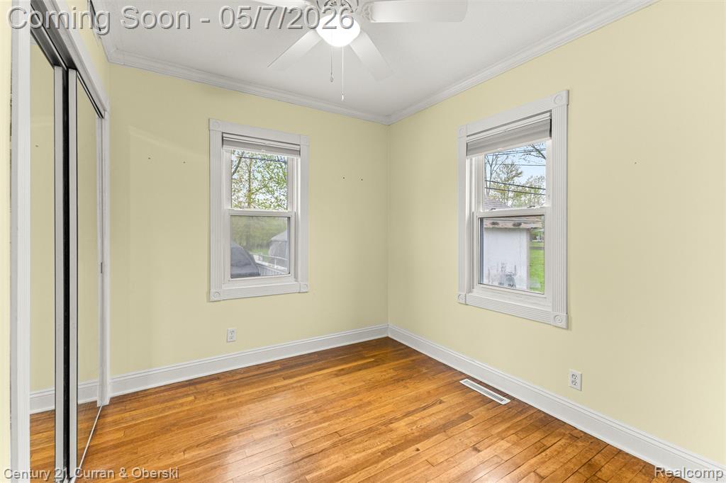 24628 Woodland Drive, Flat Rock, MI 48134 — Photo 14