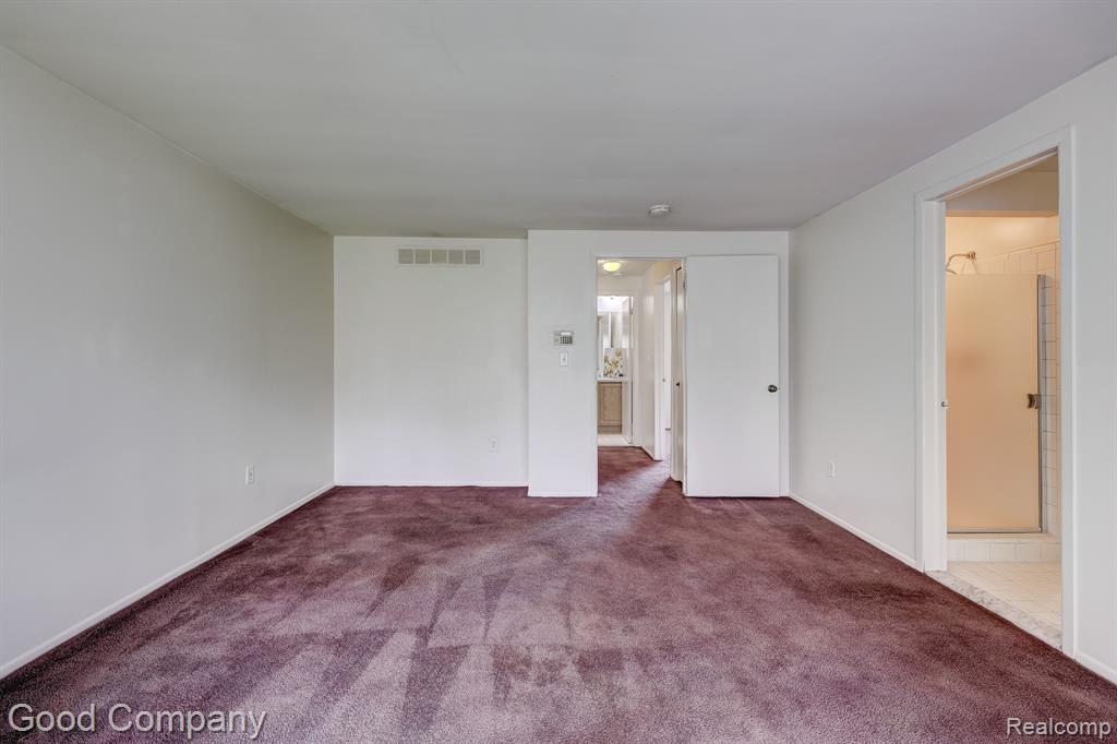 1 FREDRICKSBURG TOWNE Street, Southfield, MI 48075 — Photo 23