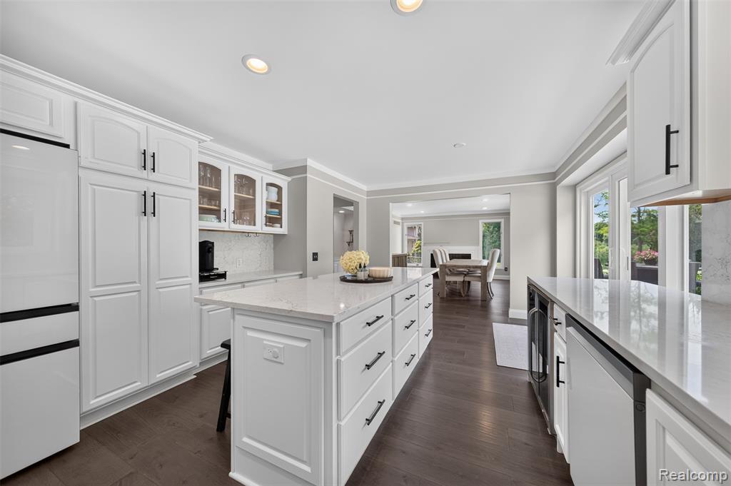 5136 Commerce Road, West Bloomfield, MI 48324 — Photo 18