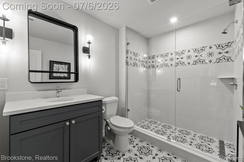 5458 Boulderwood Ridge, Clawson, MI 48348 — Photo 50