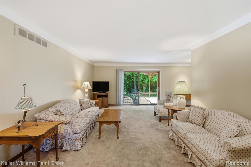 44063 Westminister Way, Canton, MI 48187 — Photo 10