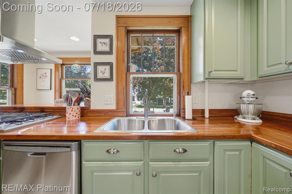621 N Court Street, Howell, MI 48843 — Photo 21