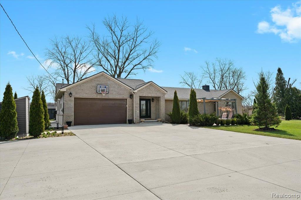 4075 BARR Road, Canton, MI 48188 — Photo 5