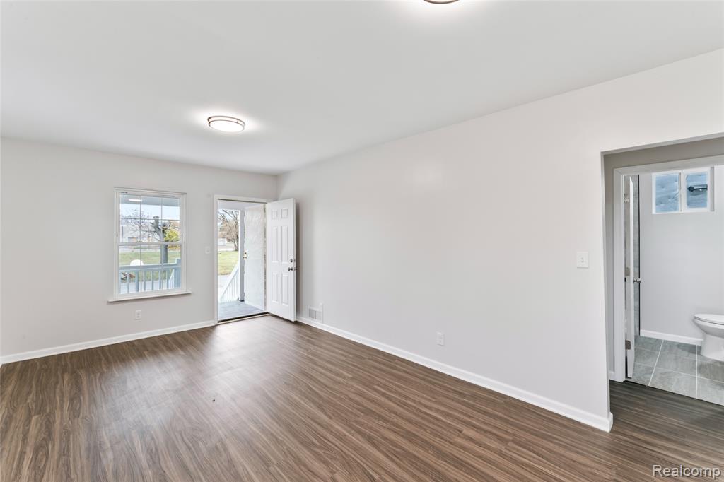 5524 Seebaldt Street, Detroit, MI 48204 — Photo 11