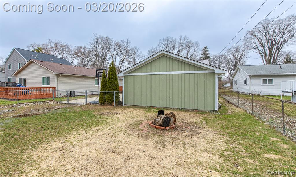 7691 Bridge Road, Waterford, MI 48329 — Photo 38