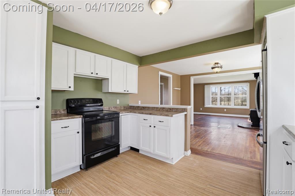 8375 Denton Hill Road, Fenton, MI 48430 — Photo 15