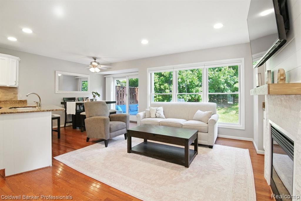 50454 Beechwood Court, 36, Plymouth, MI 48170 — Photo 4