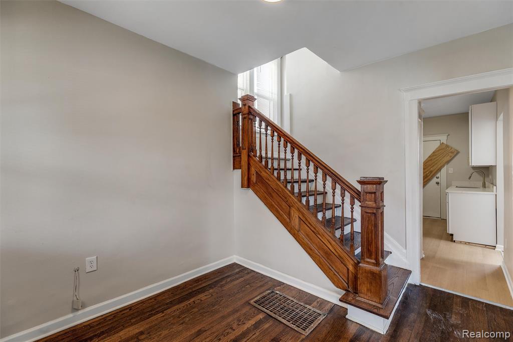 6182 15th Street, Detroit, MI 48208 — Photo 6