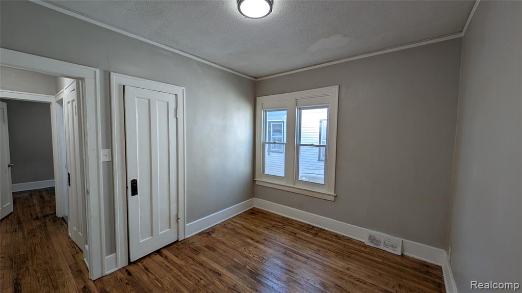 369 Newport Street, Detroit, MI, 48215