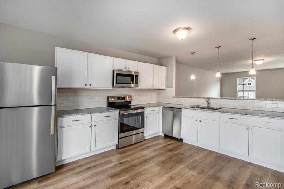 121 Forest Way, Davisburg, MI 48350 — Photo 4