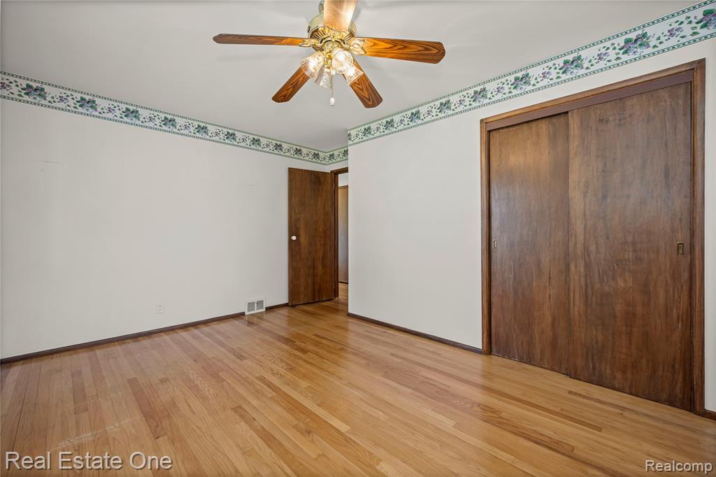48374 Cardinal Street, Shelby Twp, MI 48317 — Photo 22