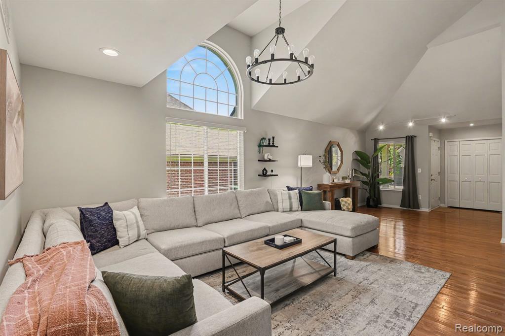 521 Macwilliams Lane, 11, Royal Oak, MI 48067 — Photo 9
