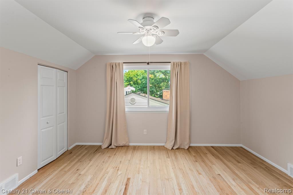 1022 CANTERBURY Street, Northville, MI 48167 — Photo 24