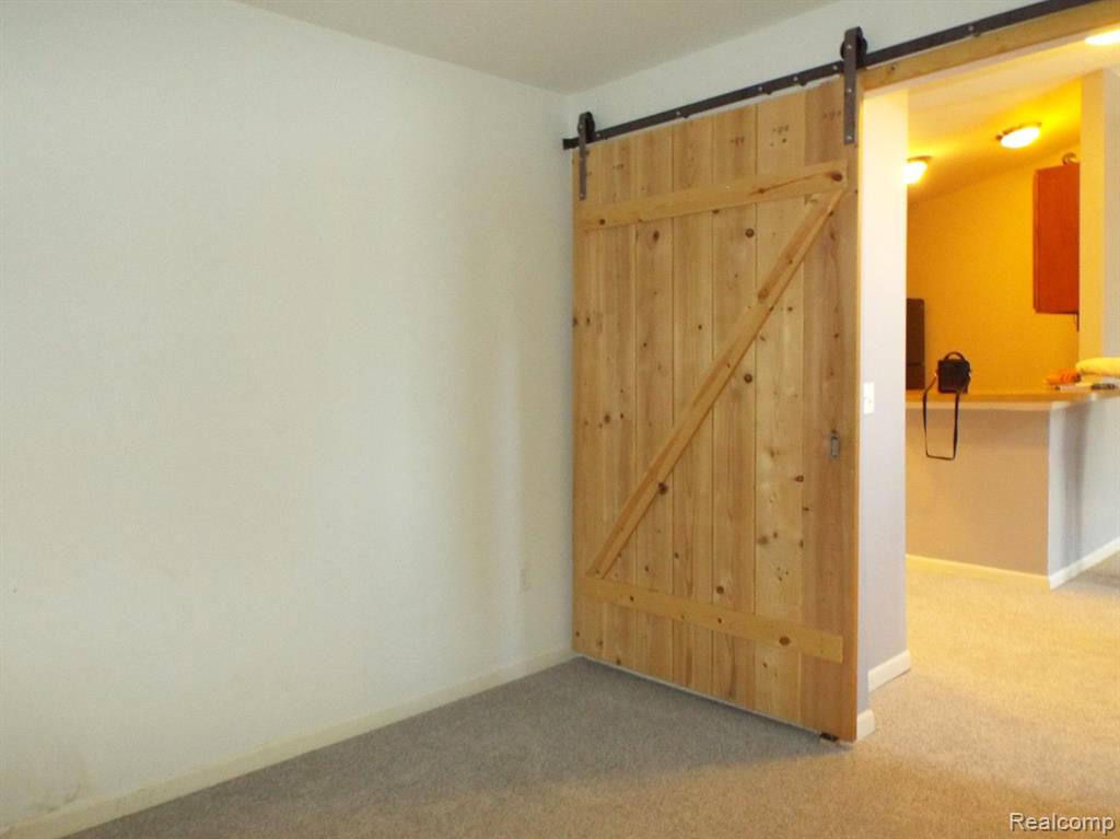 4202 TEAL Lane, Walled Lake, MI 48390 — Photo 10