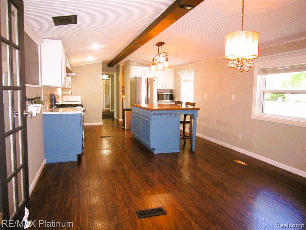 5673 Chippewa Drive, Howell, MI 48843 — Photo 18