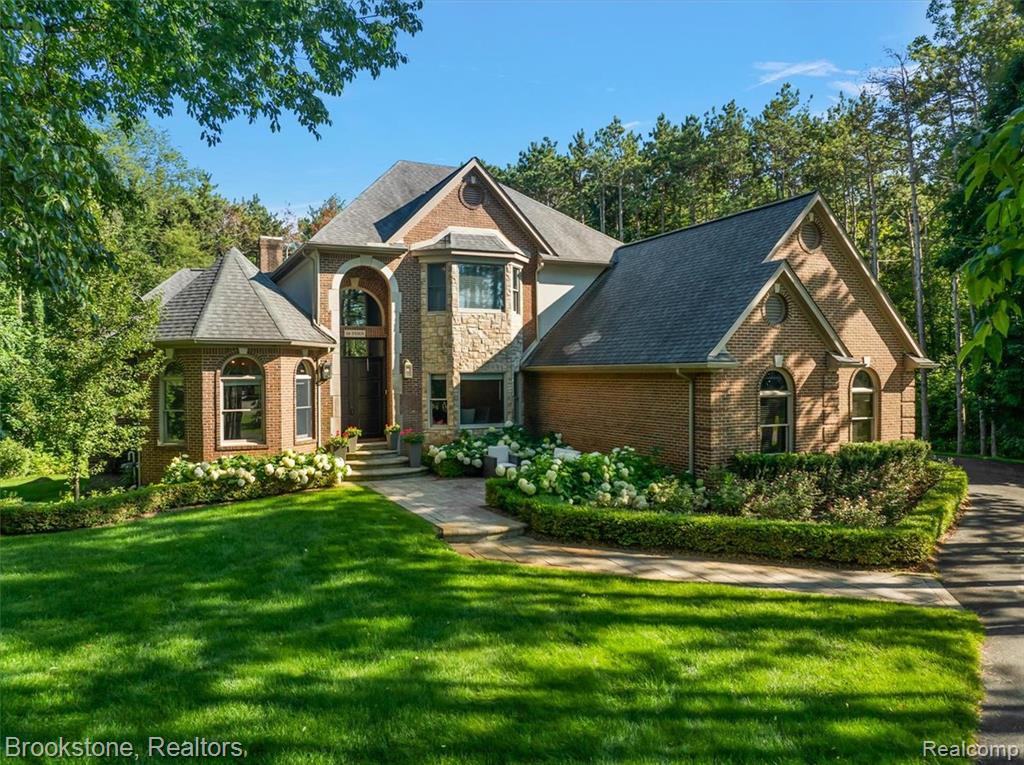 34 Fern Drive, Leonard, MI 48367 — Photo 3