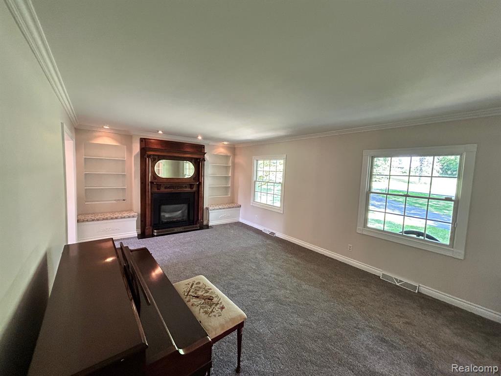 5352 W Doherty Drive, West Bloomfield, MI 48323 — Photo 23