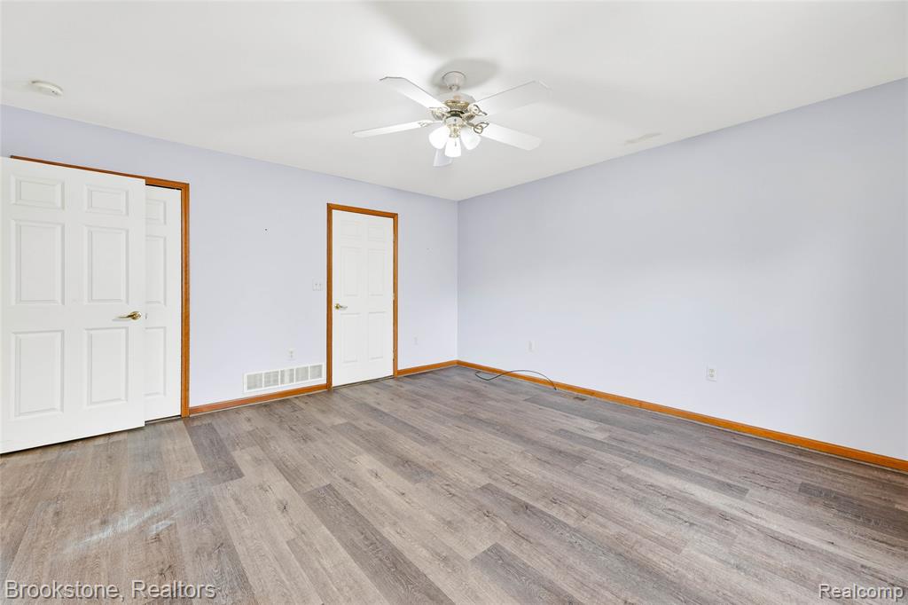 42645 Riggs Road, Van Buren, MI 48111 — Photo 31