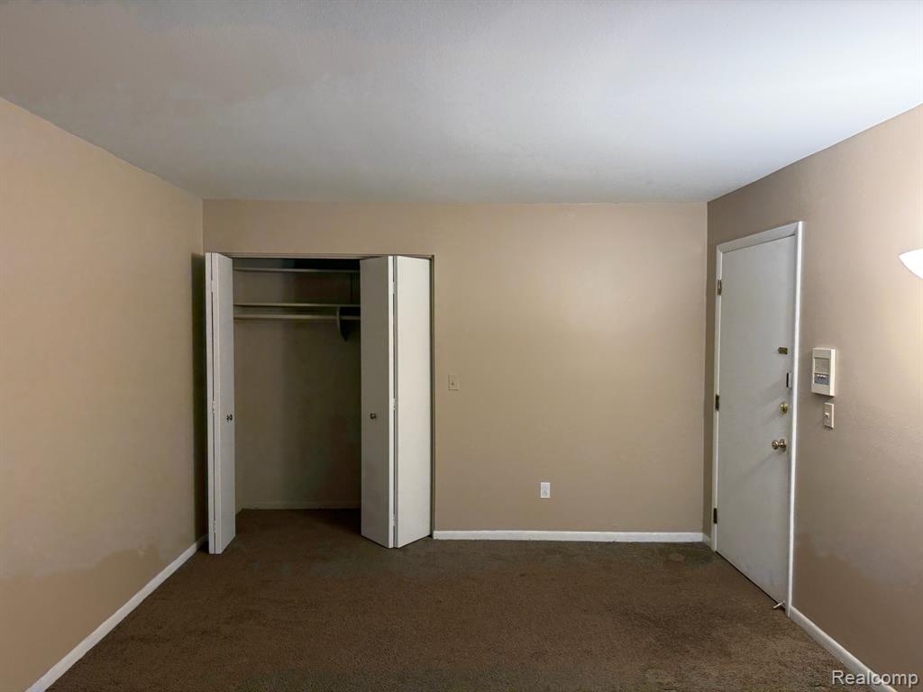 982 N Adams Road, Birmingham, MI 48009 — Photo 4