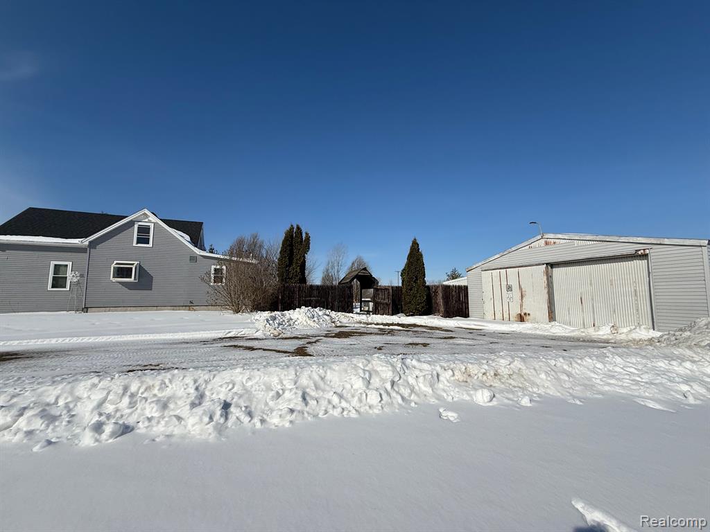 7595 BROOKS Road, Brown, MI 48416 — Photo 5