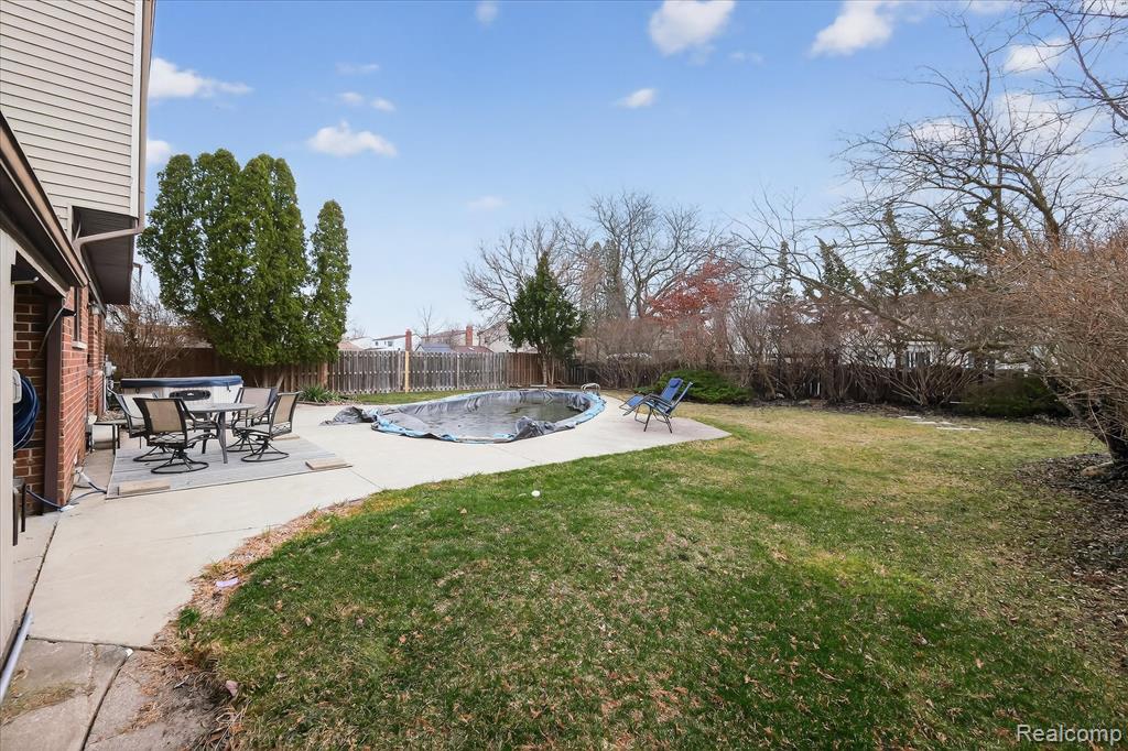 24701 Pamela Street, Flat Rock, MI 48134 — Photo 44