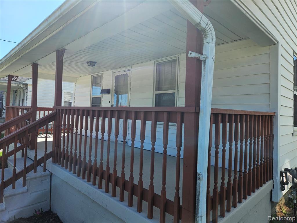 621 W Atherton Road, Flint, MI 48507 — Photo 37
