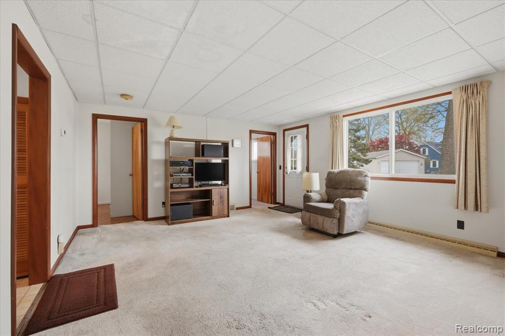 2811 Orange Grove Road, Waterford, MI 48329 — Photo 9
