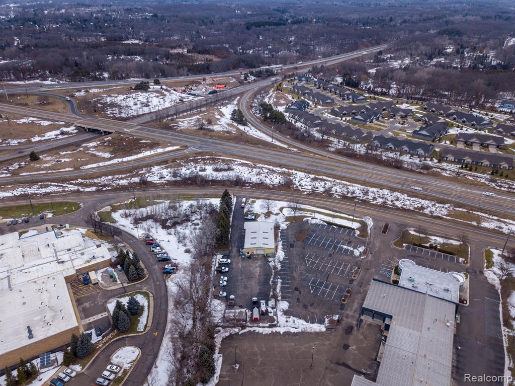 8175 BIG LAKE Road, Clarkston, MI — Photo 29