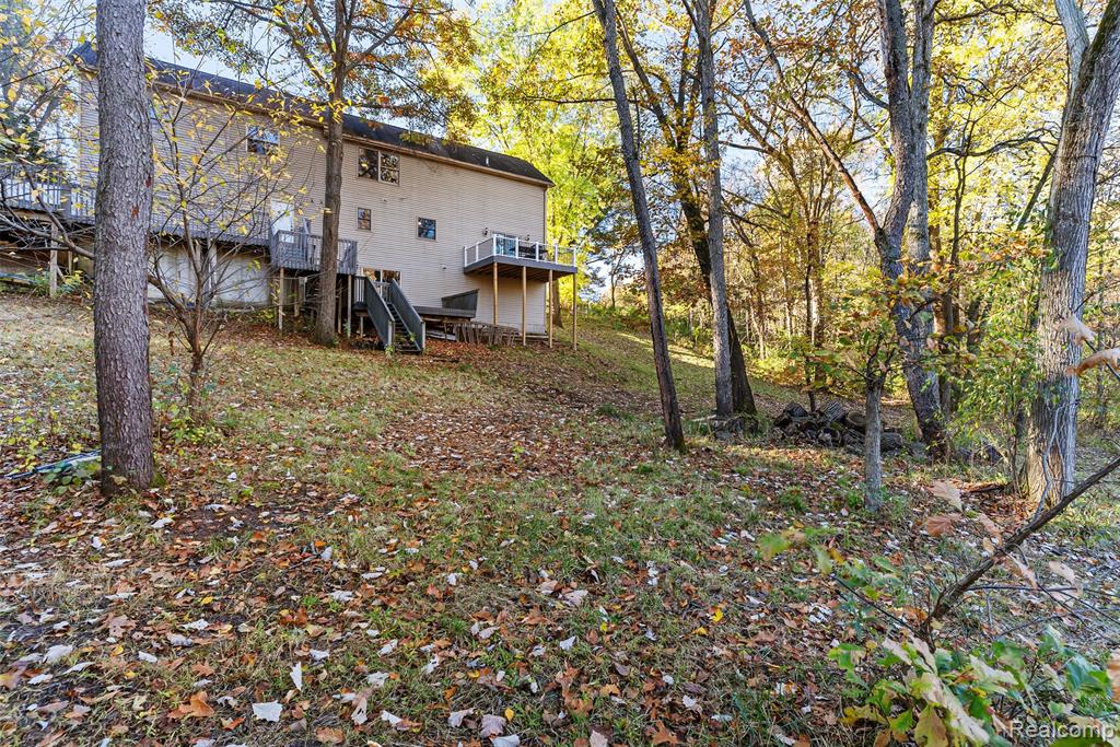 12266 Lillie Road, Byron, MI 48418 — Photo 38